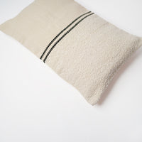 غطاء وسادة بخطين – 40×60 سم (طقم قطعتين)