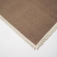 مفرش سفرة بنسيج ناعم الوان ترابية - (طقم قطعتين)