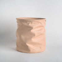 Squashed Dustbin Matt سلة قمامة