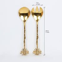 A set of 2-piece salad servers bee
