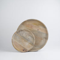 طقم من طبقين للتقديم من الخشب