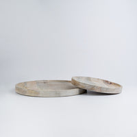 طقم من طبقين للتقديم من الخشب