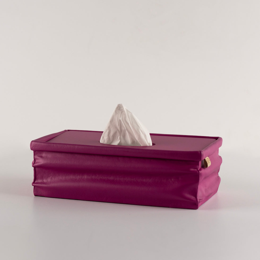 Squashed Tissue Box Matt علبة مناديل