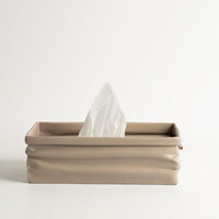 Squashed Tissue Box Matt علبة مناديل