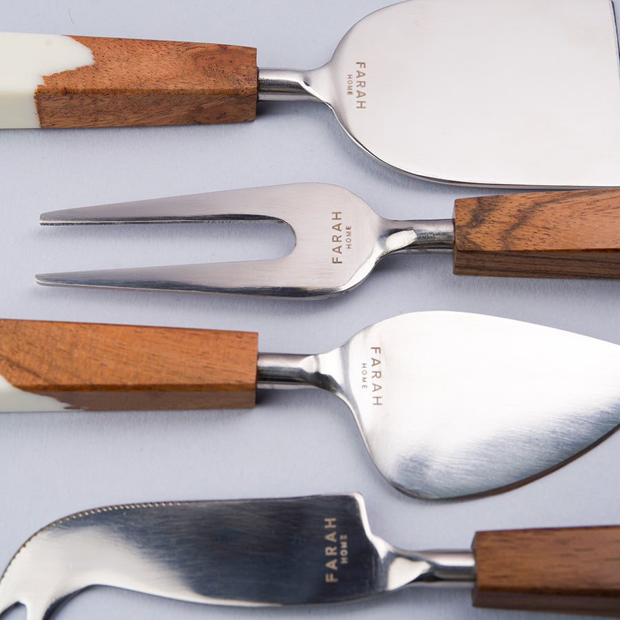 Set of Cheese Knives with Wood and White Resin Handle