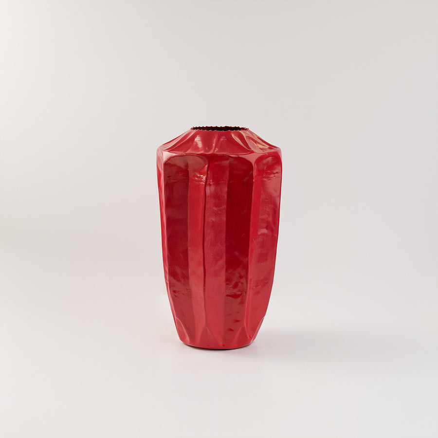 Medium Metal vasa polygon shap