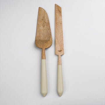 Cake Knives in Wood and White Resin